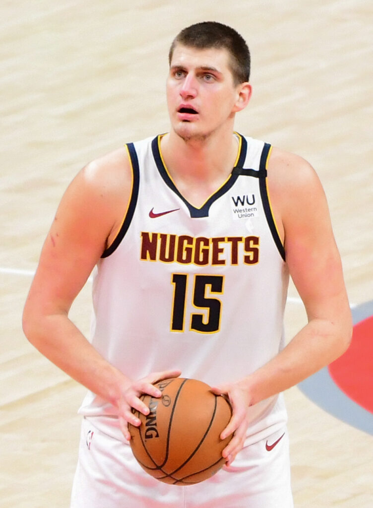 NBA DFS Fades for Monday, 1/9/2023 – Should You Pay Up for Nikola Jokic?