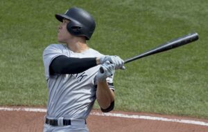 Aaron Judge swinging a bat